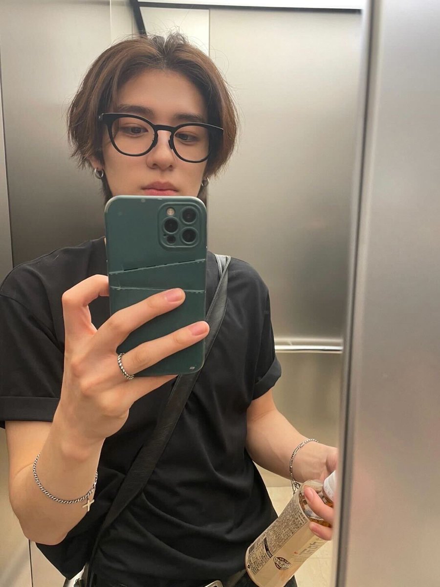 BOYNEXTDOOR_twt's tweet image. 김 2 한   👓

#이한 #BOYNEXTDOOR #LEEHAN