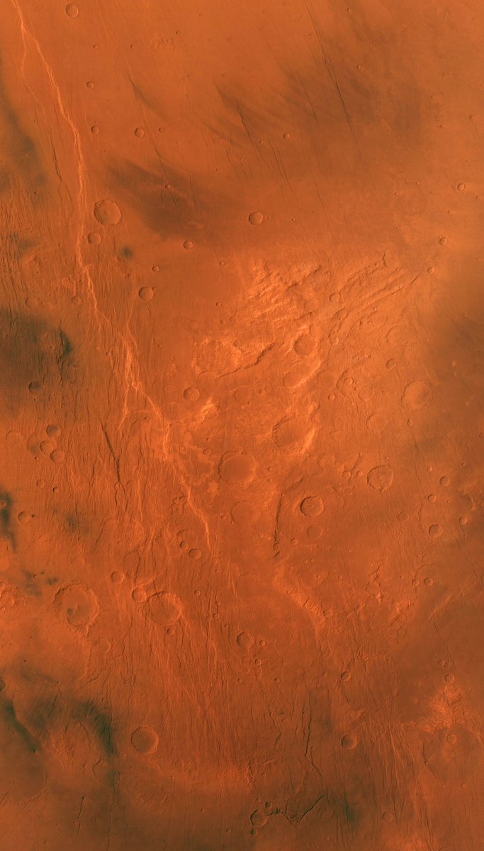 Claritas Fossae on Mars, by Tianwen-1 Mars orbiter. Credit: buff.ly/3Zuqop1