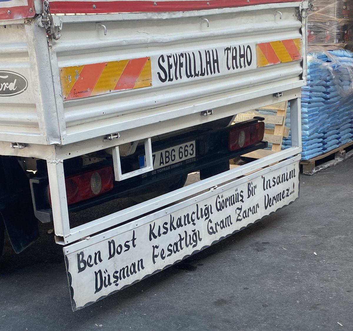 günlerden kamyon arkası