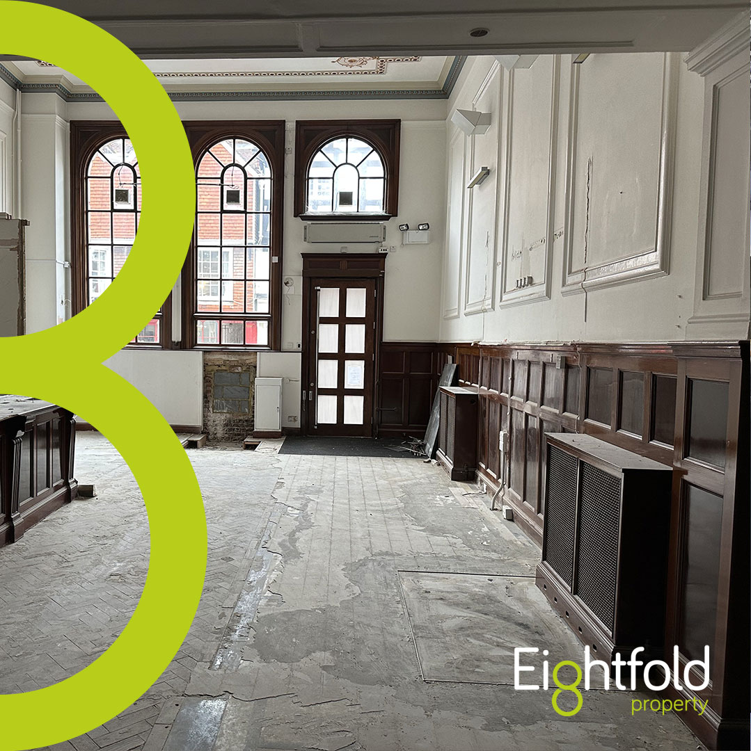 EightfoldProp's tweet photo. 63 High Street, Lewes
Rent £40,000 pax
High ceilings
Feature windows

TO LET £40,000pa

https://t.co/M5Ut7lXgza https://t.co/vXibNtwely