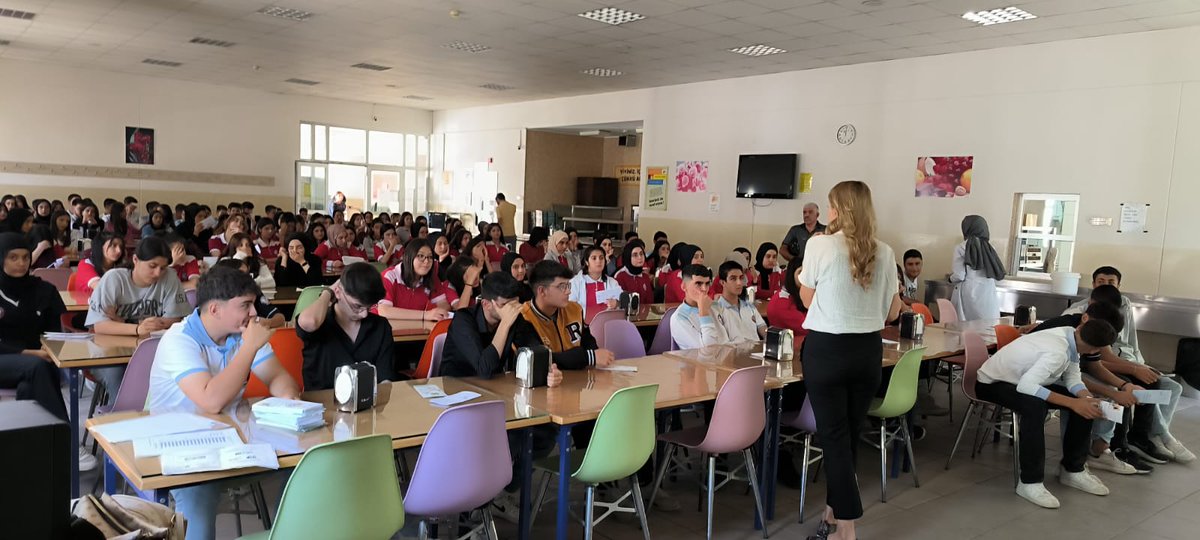 19-25 Eylül Dünya Şeker Tüketimine Dikkat Haftası kapsamında, Müdürlüğümüz Sağlık Birimi tarafından öğrencilerimize şekerin zararları konusunda farkındalık eğitimi verildi. <a href="/tcmeb/">Millî Eğitim Bakanlığı</a> <a href="/Yusuf__Tekin/">Yusuf Tekin</a> <a href="/omertoraman25/">Ömer Toraman, Doç. Dr.</a> <a href="/mehmetyigitmem/">Mehmet YİĞİT</a>