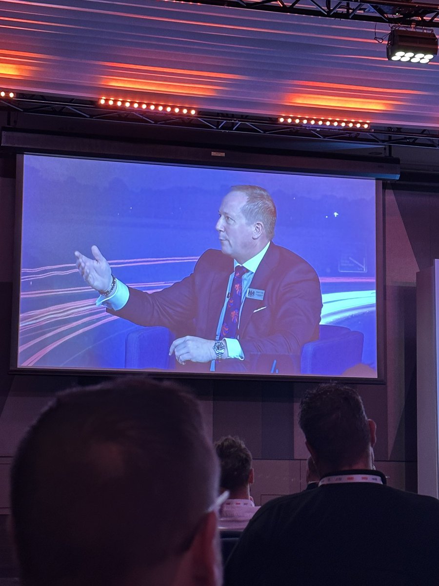 Was great to attend RHA #forumofthefuture  was great to see and hear from really inspirational people from the industry. 
A quote from Senior Traffic Commissioner Richard Turfitt that stuck in my mind ‘ As an operator do you know your top 10 defects?’ 💭 #RHA #transport