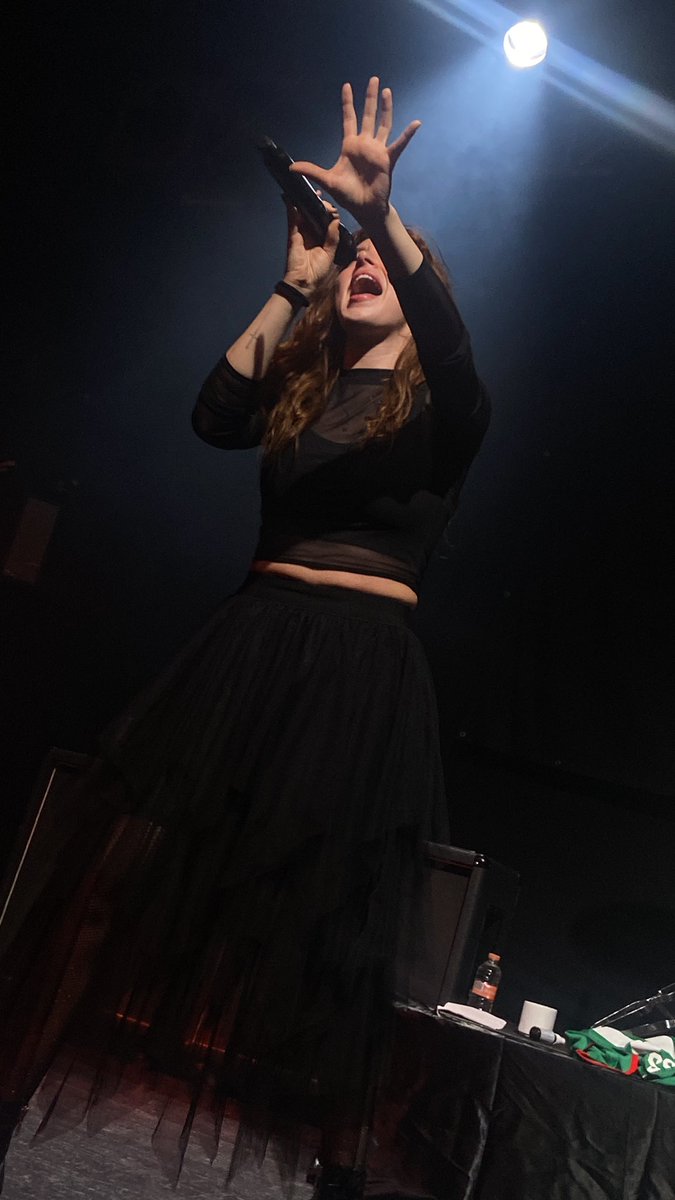 HadesChoseMe's tweet photo. @ChrissyCostanza THE BEST SHOW IN THE FREAKING WORLD! 🫶🏻🖤 https://t.co/upbK9n5H1Q