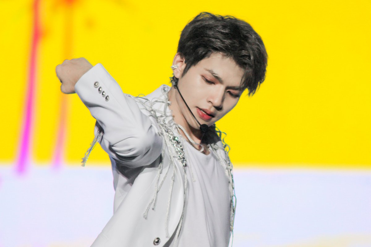 230909 HORI7ON CONCERT

#HORI7ON #호라이즌 #KIM #킴 #HORI7ON_KIM