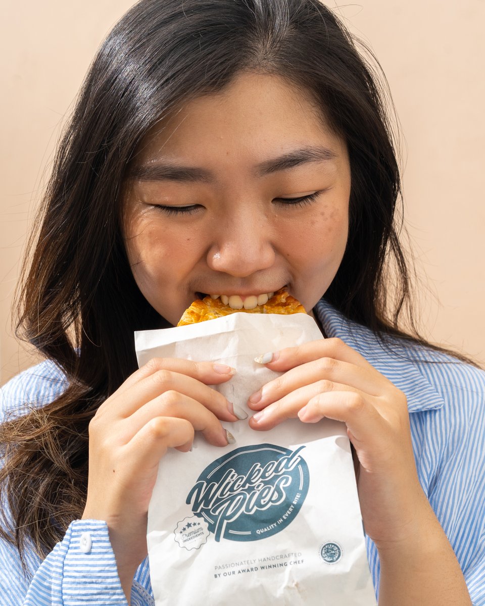 PlazaSenayan's tweet photo. Wickedly irresistible and definitely will got you craving for more! ✨😍

Get your wickedly favorite snacks all the time at Wicked Pies Plaza Senayan, Level 3

#WickedPies
#SayWicked
#theWickedSnack
#PIEfection
#WickedlyGood
#WhatsOnPlazaSenayan
#PlazaSenayan https://t.co/TjB8xv2qcT