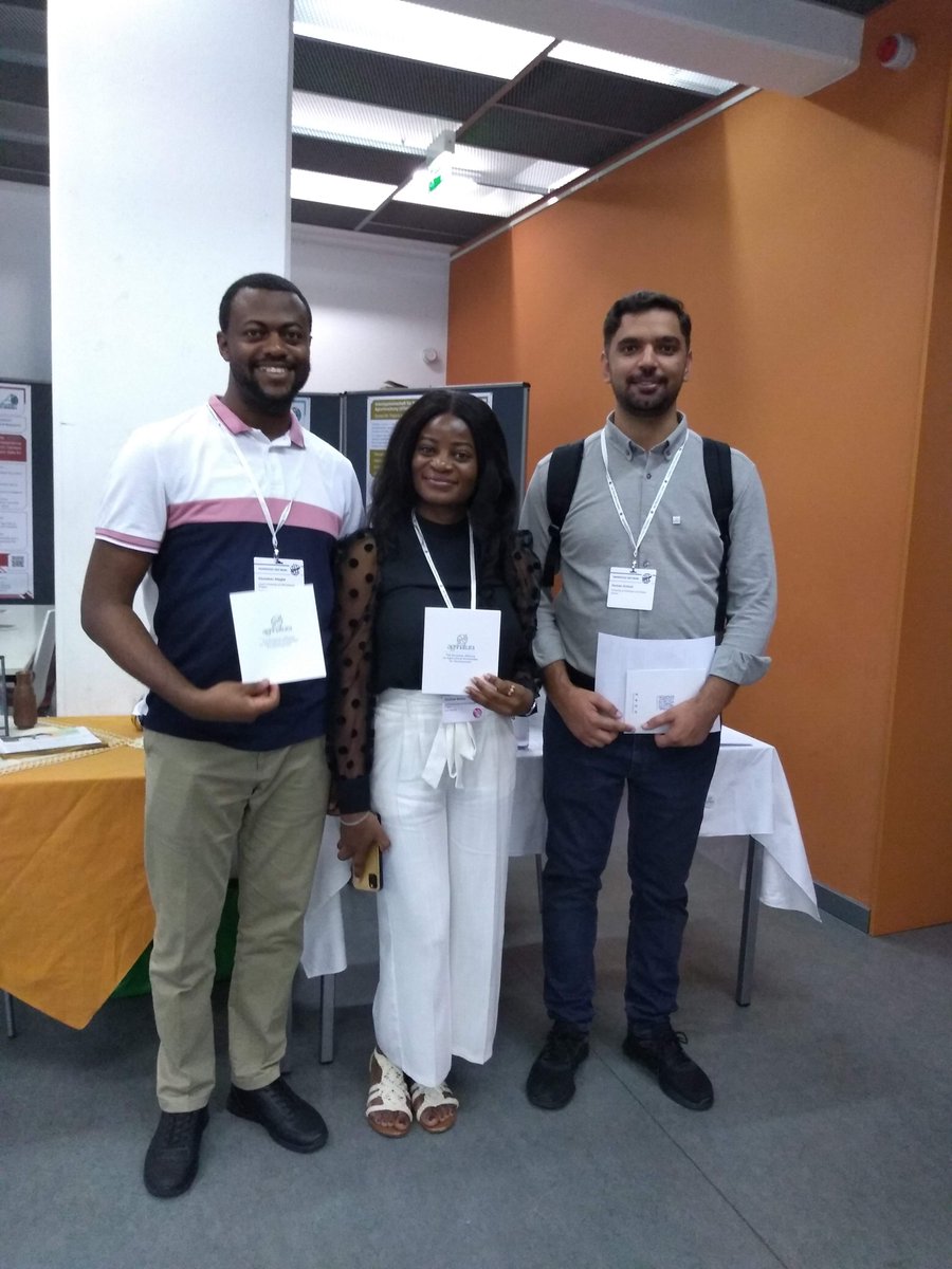 🌎Exciting times at #Tropentag2023! Inspiring oral and poster sessions are serving up plenty of food for thought. Proud that Agrinatura is backing talented students from our university members, supporting them by providing travel grants for their journey to this enriching event.