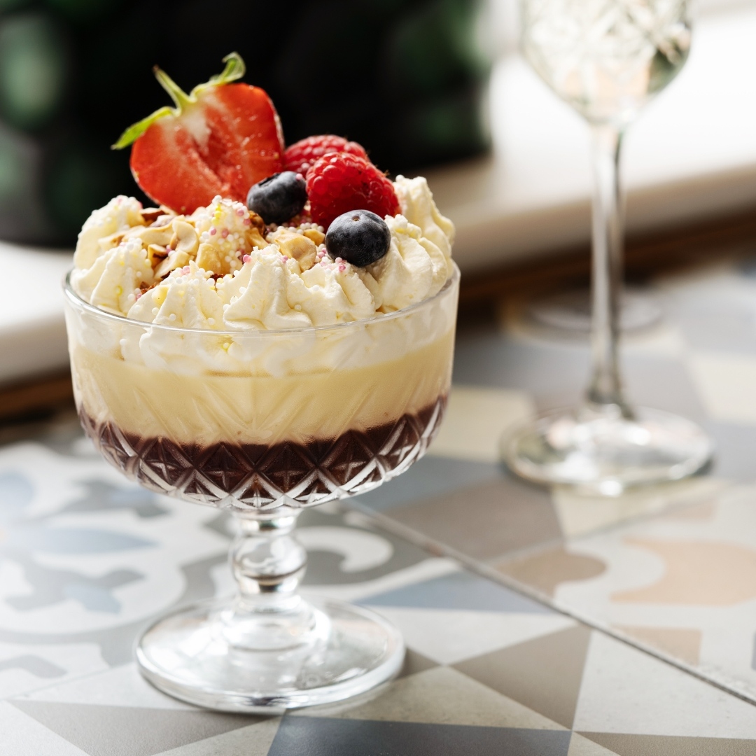 It's nearly the weekend, and you know what that means? It's time to treat yourself to some sweet indulgence! 🎉

And, oh do we have some treats in store for you! 🍰🍨

Photo credit @love_your_lens

#manorhousealsager #manorhousehotel #cheshire #hotelsincheshire