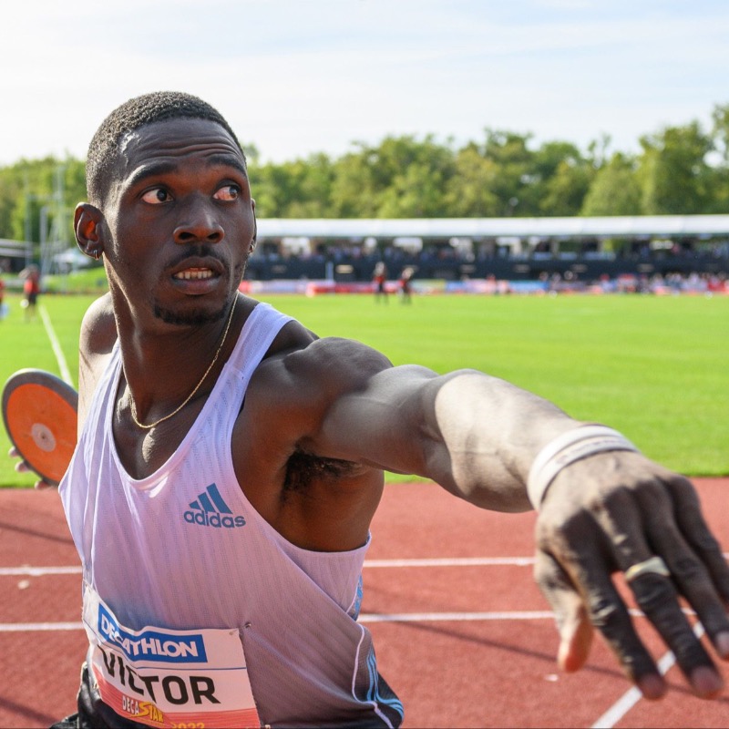 WorldAthletics's tweet photo. Global bronze medallists @LindonVictor and Emma Oosterwegel return to defend their titles at the Decastar meeting, this season’s final World Athletics #CombinedEventsTour Gold event, in Talence this weekend.

Preview ⬇️