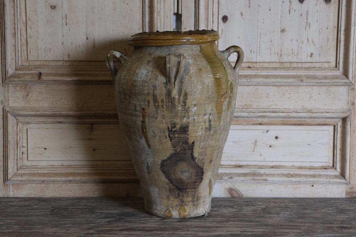 BrownriggUK's tweet photo. 19th Century Spanish Terracotta Pot With Mustard Colour Glaze
https://t.co/h5ROXMaSW2
#terracottapot #antiquepot #decorativeantiques #homedecor #design https://t.co/BEjwYctSK4