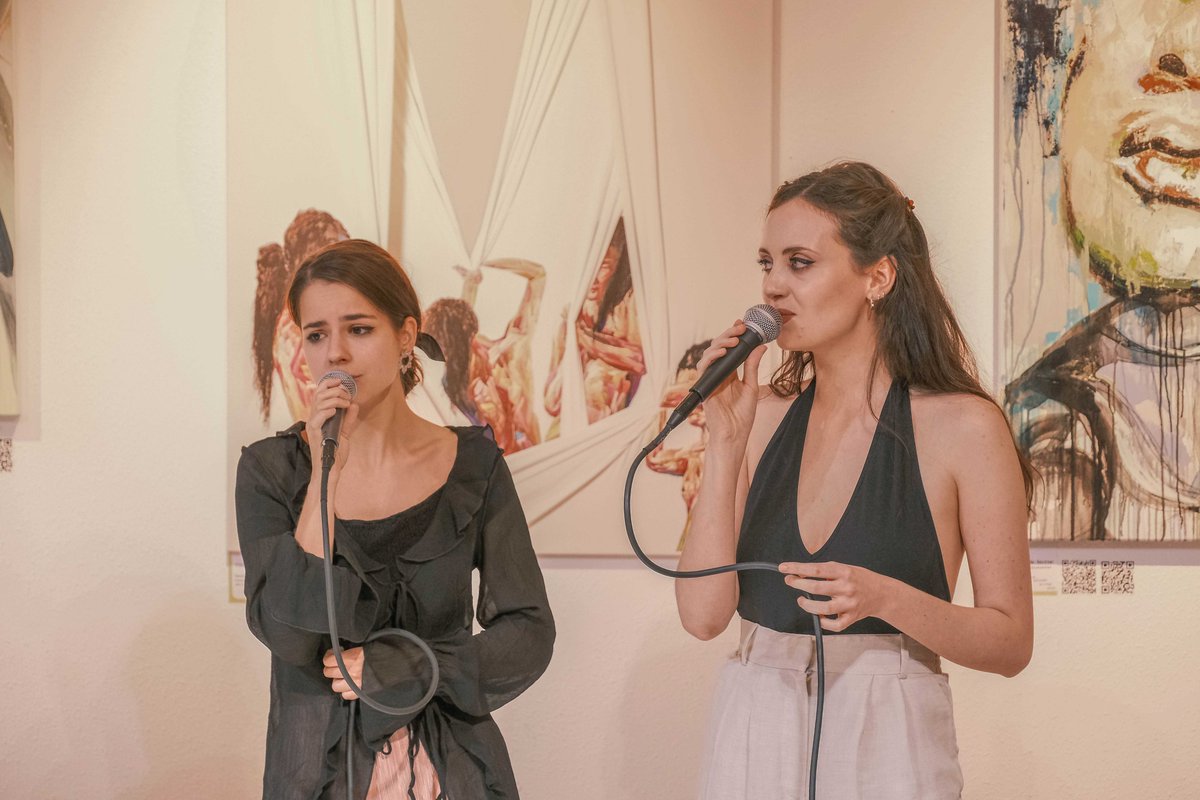 teravarna's tweet image. Reliving the magic of Budapest&apos;s art scene
#ThrowbackThursday
•
•
•
•
•
•
#throwbackthursday #throwbackpost #throwbackmemories #goldenduck #goldenduckgallery #artgallery #exhibition #artexhibition #art #artist #drawing #artistsoninstagram #sketch #painting #hungary…