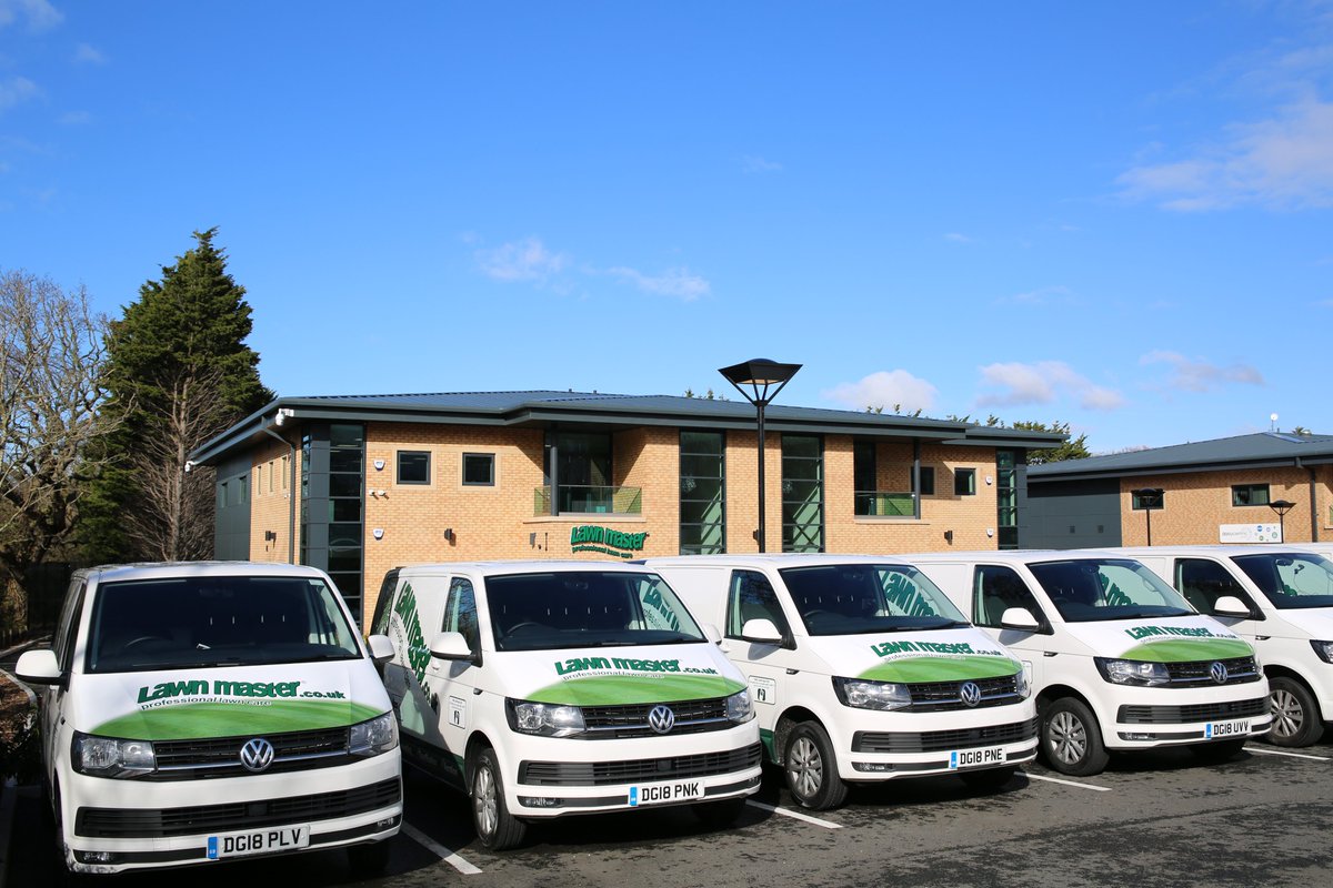 LawnFranchise's tweet photo. 25 years of providing professional lawn care services 🥳

As one of the longest established lawn care companies, we have grown from our base in St Asaph to offer our services nationwide by qualified &amp; experienced professionals  

Lawn Master Over the Years https://t.co/zNnyKTfCb6 https://t.co/XdjanLgkRq