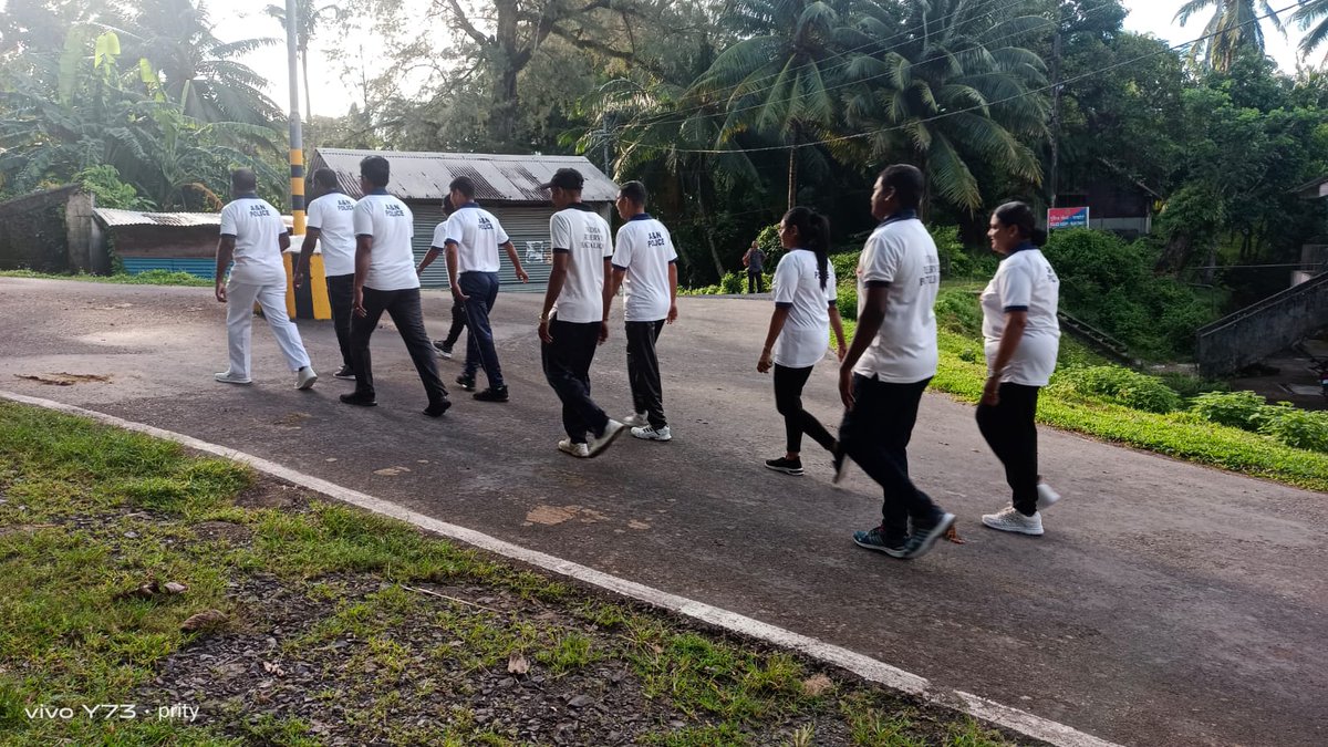 SP_Nicobar_ANP's tweet photo. Friday morning, our dedicated police personnel and IRBN staff took a refreshing walk .
A commitment to their well-being and fitness, under initiative FIT COPS, FIT INDIA aims to reduce stress and promote a healthier lifestyle. 💪
#FitIndia campaign! 🇮🇳 #FridayMorningWalk https://t.co/cXtUu4kZd5