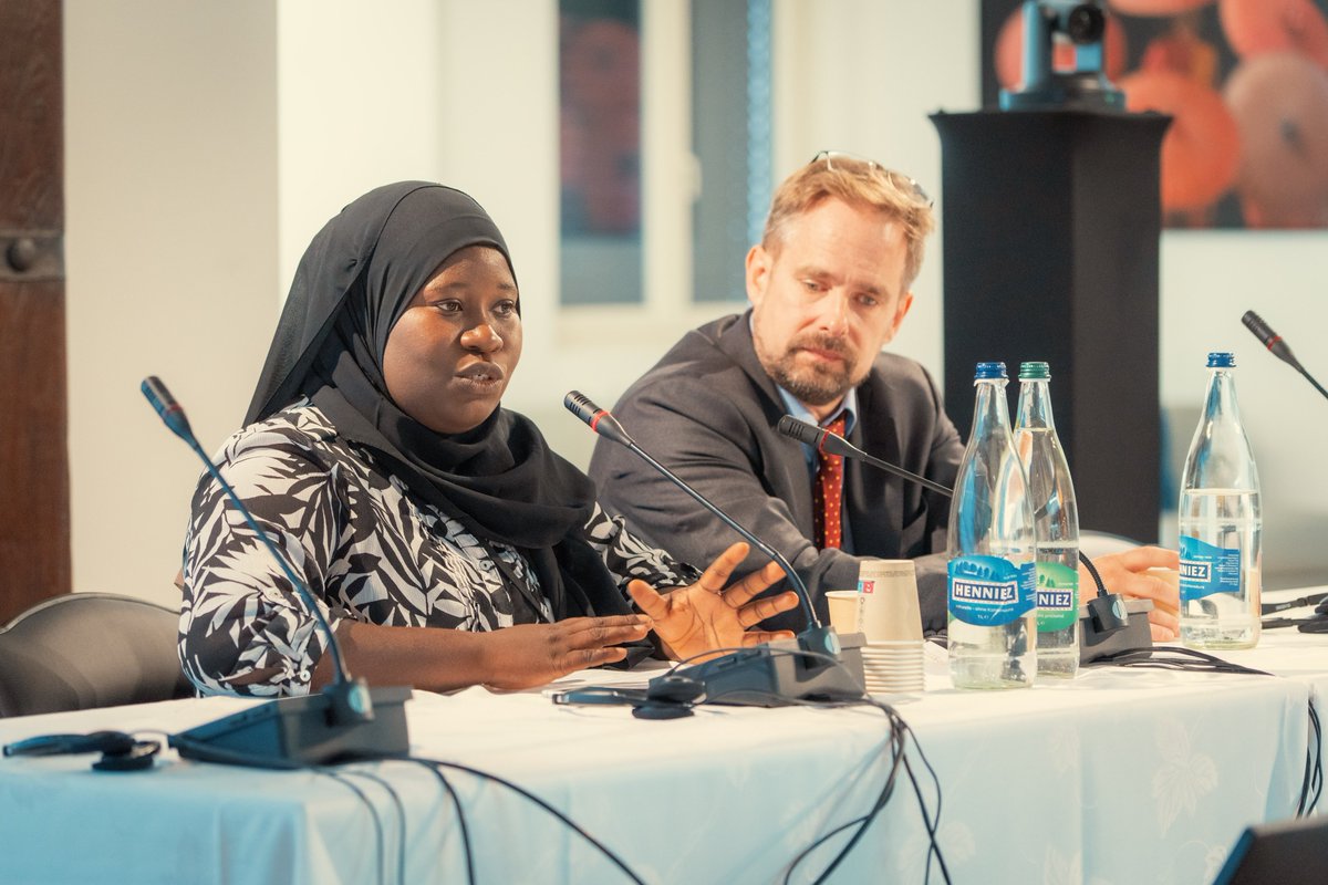 Rabat_Process's tweet image. 🙏We would like to thank our co-chairs 🇨🇭🇬🇲 and all participants for 2 days of fruitful discussions on #familyseparation and #missingmigrants, and a very informative study visit to @ICRC's Central Tracing Agency and museum.
ℹ️Meeting report available soon!
#rpmissingmigrants