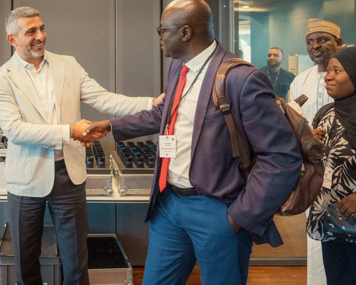 Rabat_Process's tweet image. 🙏We would like to thank our co-chairs 🇨🇭🇬🇲 and all participants for 2 days of fruitful discussions on #familyseparation and #missingmigrants, and a very informative study visit to @ICRC's Central Tracing Agency and museum.
ℹ️Meeting report available soon!
#rpmissingmigrants