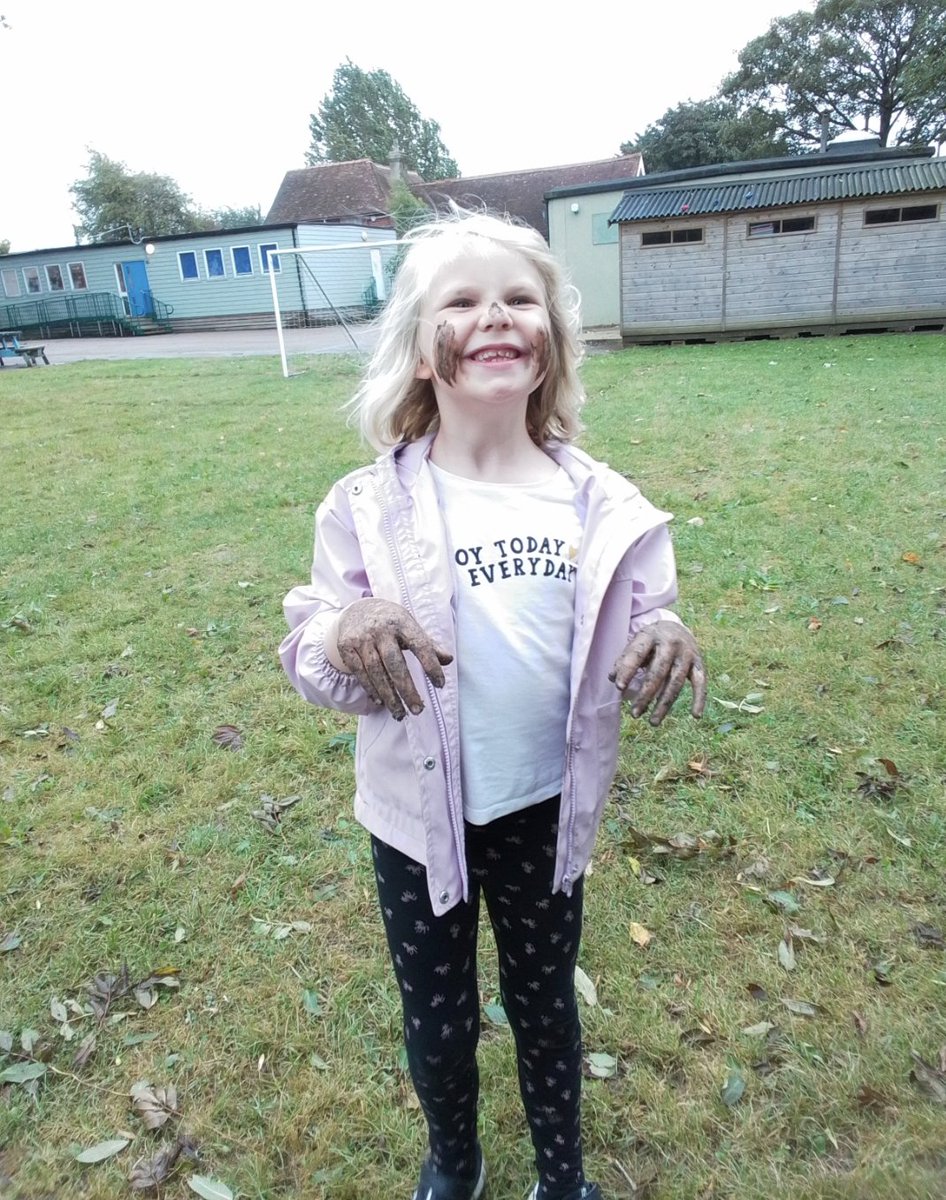 BrookAshford's tweet photo. Mud, mud, glorious mud! Environment-led learning in full swing this week 😊 #lotc #outdoorlearning https://t.co/H8GOgxmOpn