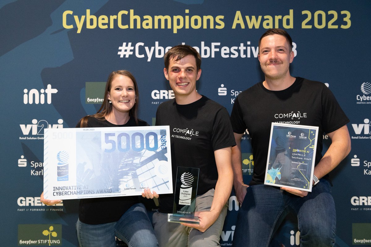 compaile's tweet image. Juhu - wir haben für unsere Bauteilerkennung den Cyberchampionsaward 2023 in der Kategorie Innovative AI gewonnen🥳. Am Dienstag war die Preisverleihung beim Cyberlab Festival und wir freuen uns immer noch sehr! Danke an den Sponsor INIT! Fotos: CyberForum / Björn Pados