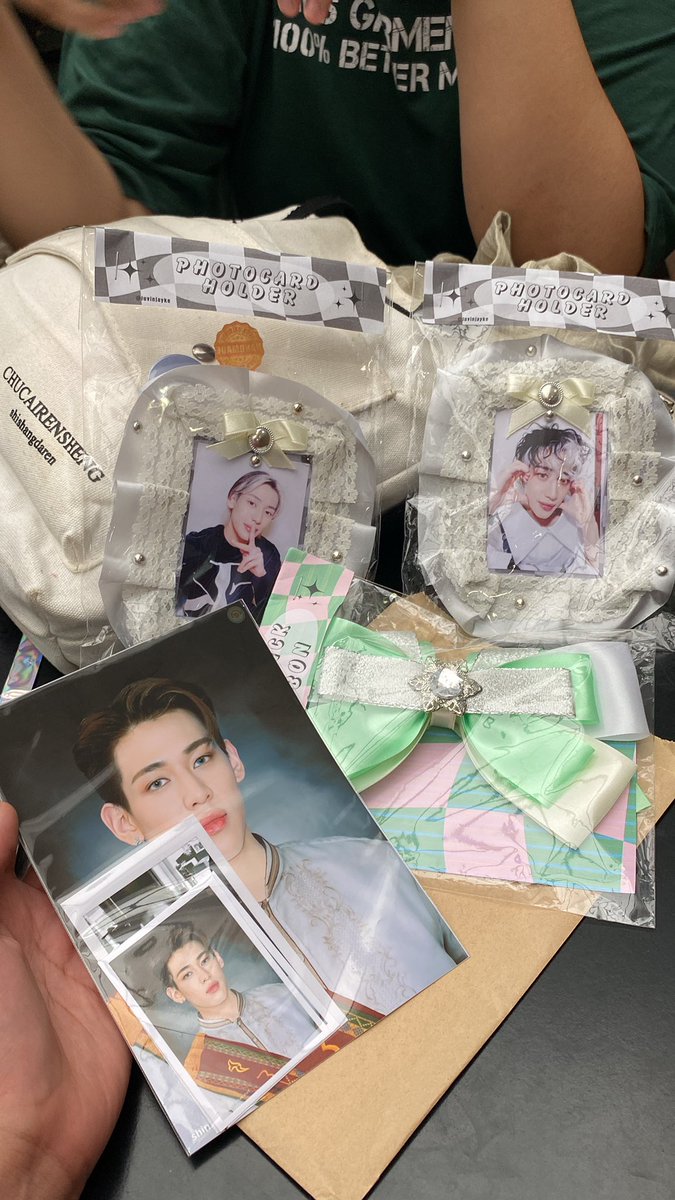 luvinjayke's tweet photo. HEYY AHGASE!
We still have limited stocks! Claim yours now! 💚💚💚

→ 100 each
→ dm for advanced reservation, payment upon meet up!

Loc: Infront of starbucks near green gate

#RoadToArea52_MANILA
#BamBam_TOUR_AREA52
#Area52inManila
#BamBaminManila 
#BamBamAREA52inMNL https://t.co/SLjJI2HbNa