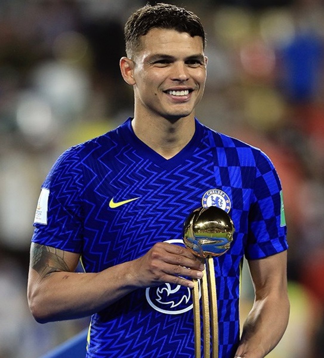 ntandise's tweet image. Kwangu mm captain Thiago ndio beki Bora wa kizazi chetu 👏
Happy birthday 🎂 goat 🐐