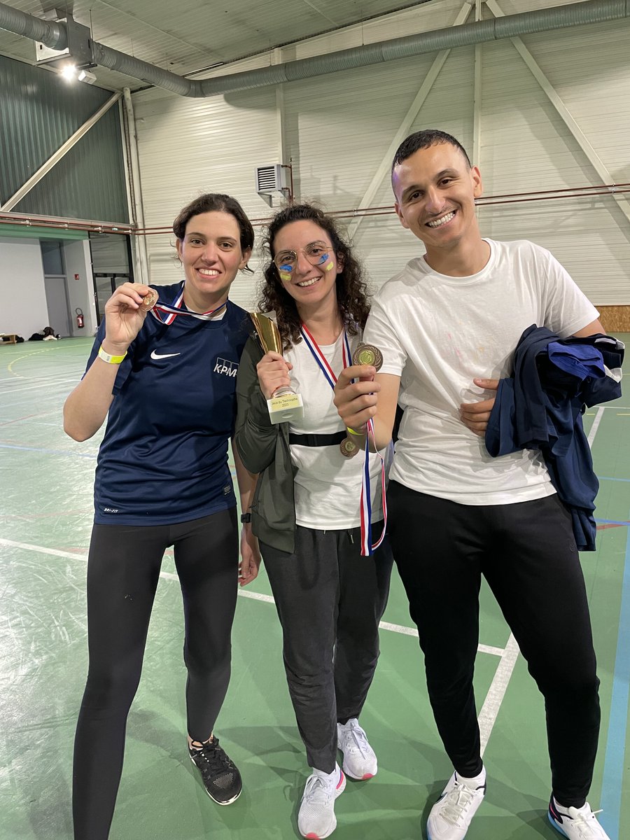 [#JeuxMT] 🏃‍♂️ Nos collaborateurs <a href="/KPMG_Est/">KPMG Est</a> ont relevé le challenge des Jeux du Technopôle - Bravo 👏💪 🏆Podium
<a href="/KPMG_Est/">KPMG Est</a> partenaire LE CLUB Metz Eurométropole
#leclubmetzeurometropole #challenge #sport #entreprises #étudiants #cohésion #villedemetz