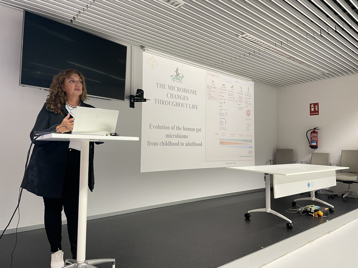 Yesterday, it was Biomedicine Area Seminar with exciting and encouraging results about microbiome and cancer from @margapoza @handleitwithK @meiGAbiome @CICAUDC #INIBIC