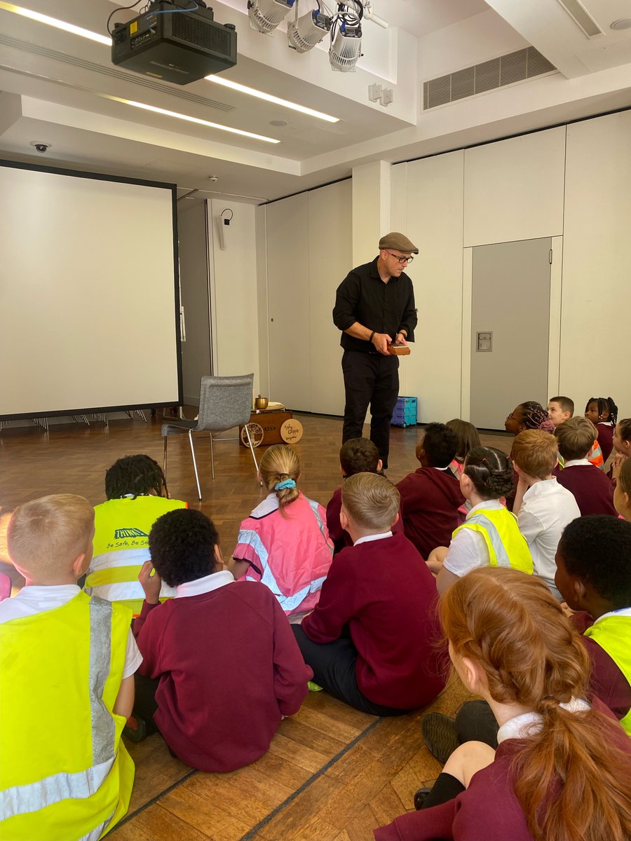 Our Year 4 children got to visit Manchester Central Library and got to have the story Bill &amp; Minpins’ recreated and read to them by infamous story teller Andy Coops.
Celebrating 100y ears of Roald Dahl!