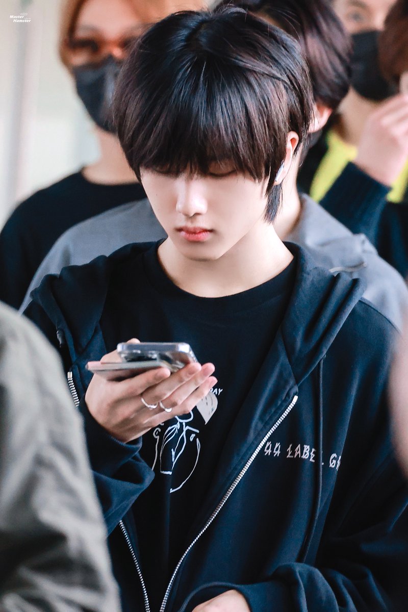 MasterHamster tweet media