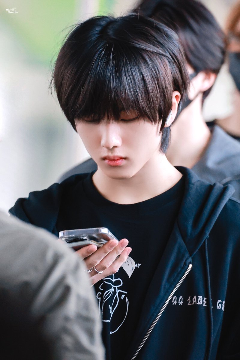 MasterHamster tweet media