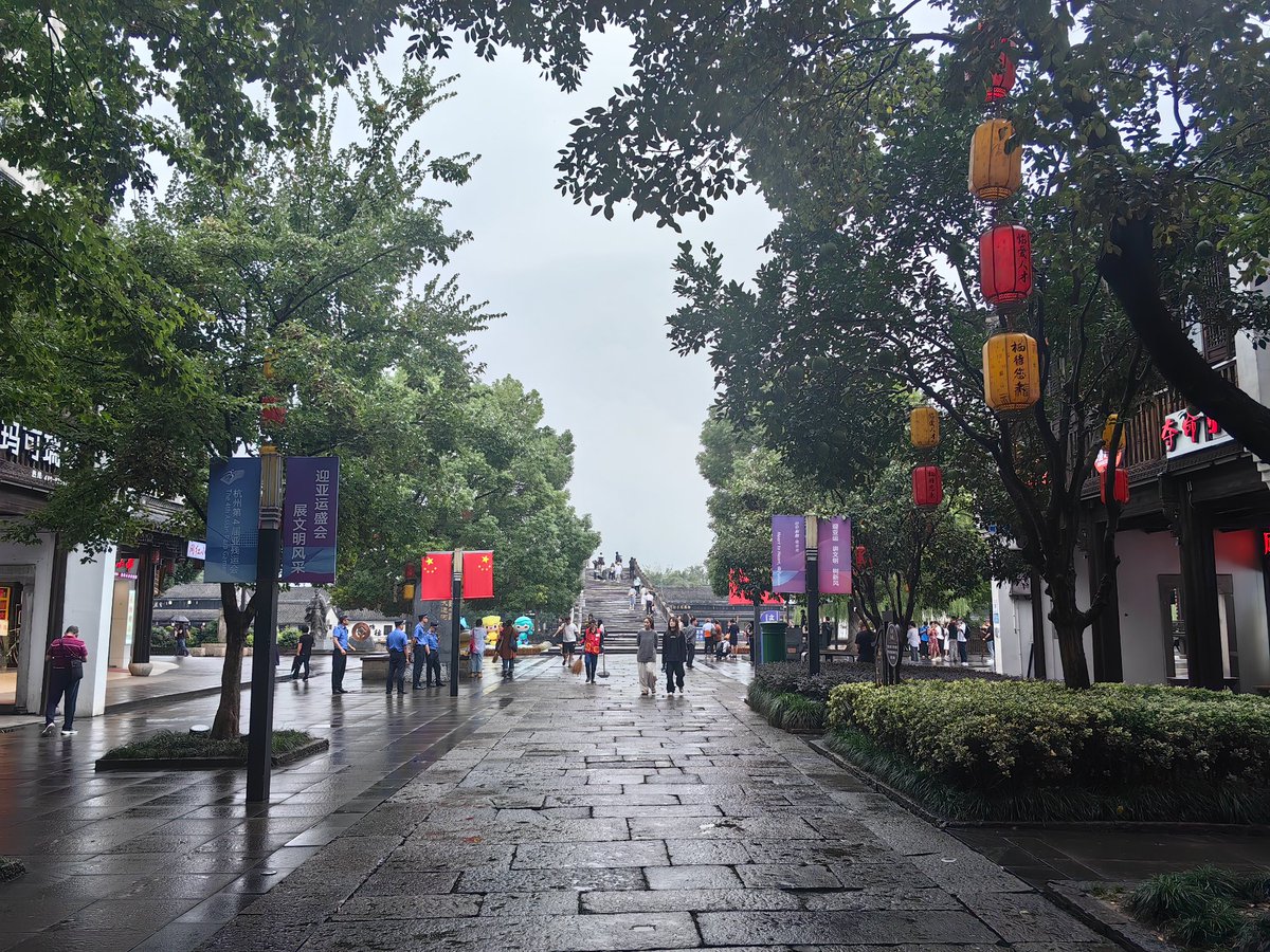 中国杭州水郷古鎮。Tangxi Ancient Town was founded in the Northern Song Dynasty and flourished in the Ming and Qing dynasties; It is an ancient town with a history of over 1300 years and is a typical water town in southern China.  #杭州亚运会 #AsianGames2023 https://t.co/UzNqQcu5Kv