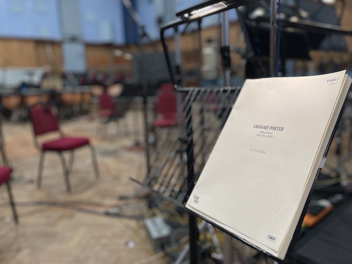 MusicAgencyCom's tweet photo. We can proudly announce the launch of 'Christmas Wish' by @GregoryPorter - a cool yule selection of festive favourites as well as brand new songs written by the singer himself - featuring orchestral musicians contracted by @MusicAgencyCom 

Pre-order at https://t.co/SDb0PxnHy6 https://t.co/YmkHgF1bSs