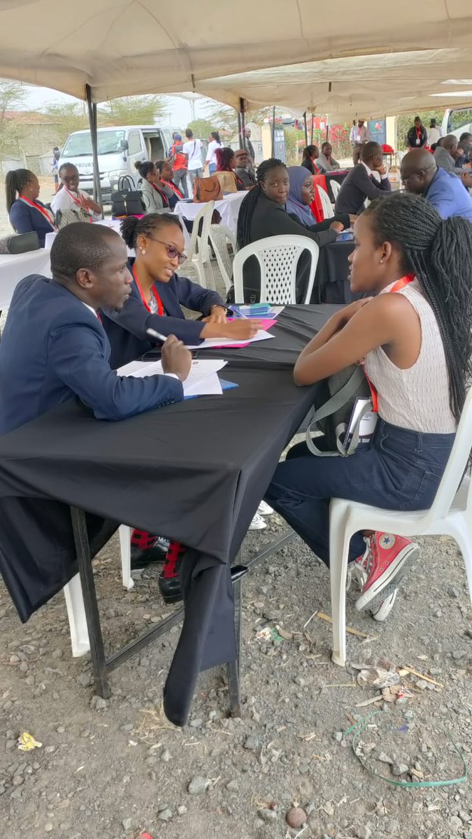SchoolofLawKE's tweet photo. Happening Now…..Our Advocates Training Programme students in a legal aid clinic at CITAM Kitengela.
#Legalaidservice
#KSLstudents
#ATPstudents https://t.co/EbFpDoBqkl
