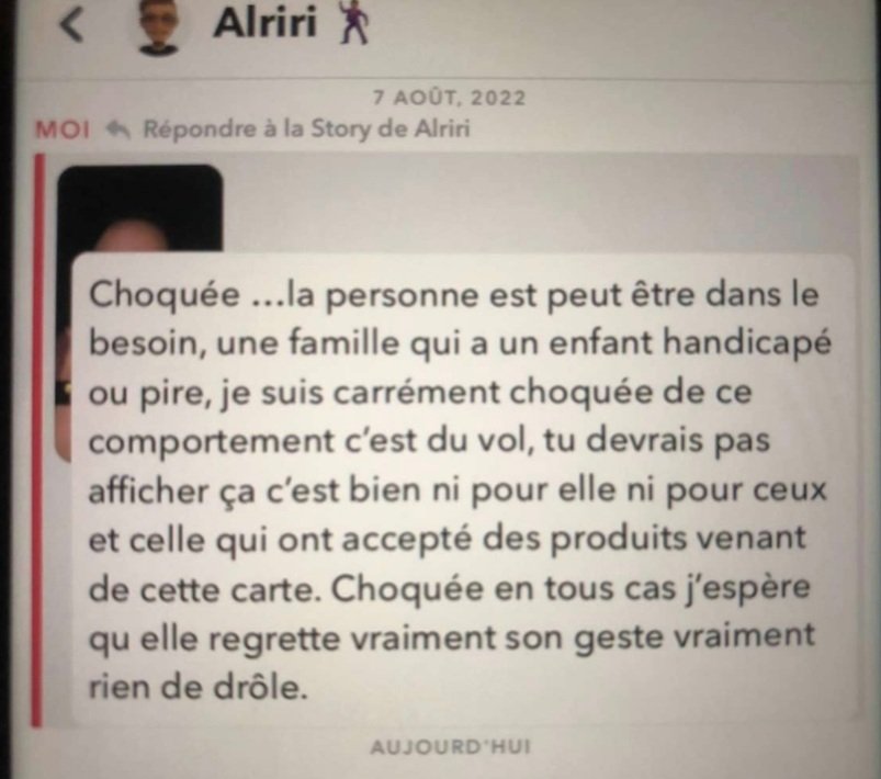 LiLith_mechante's tweet image. ‼️Quand je vous dit que c&apos;est des ksos‼️Regardez yasmina be3da en train de lire ses tickets du vol de CB qu&apos;elle a fait au lieu de retrouver le propriétaire elle a fait des sans contacts #alrima #stafftechnique vous êtes aussi timbré que #poupettekenza #ksos quel exemple!👏🏻 Bravo