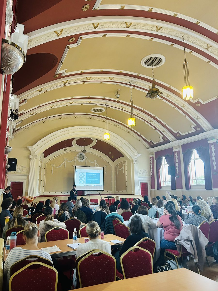 dolfaye's tweet photo. I really enjoyed the keynote speech on the impact of deprivation on health outcomes from The Honourable Mayor of Oldham @ChauhanZahid at the Oldham Paediatric Conference. @pktk73 @KIDS_Oldham_NHS  @HealthInnovMcr https://t.co/pGohb8xCsA