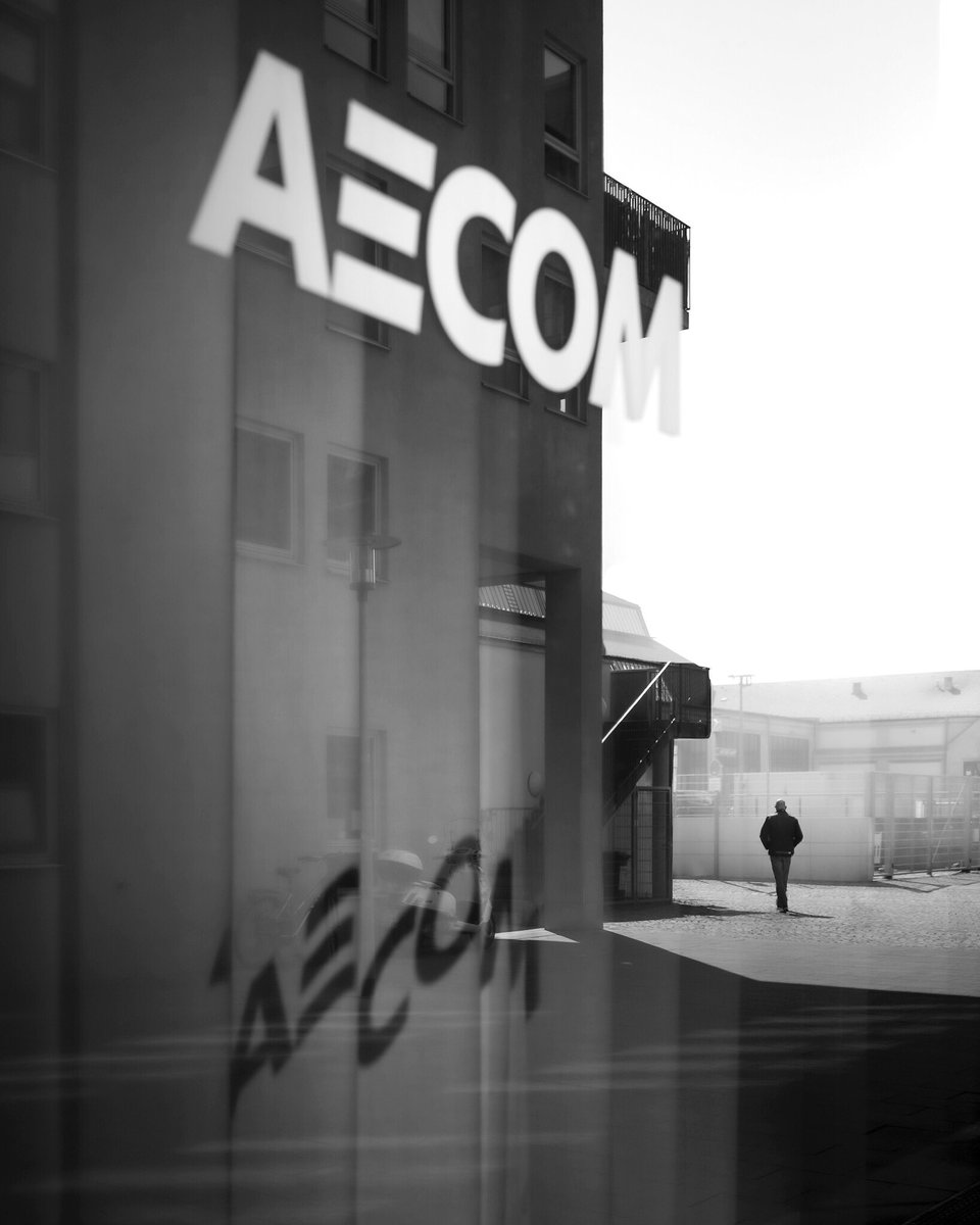 Reflect yourself 📸