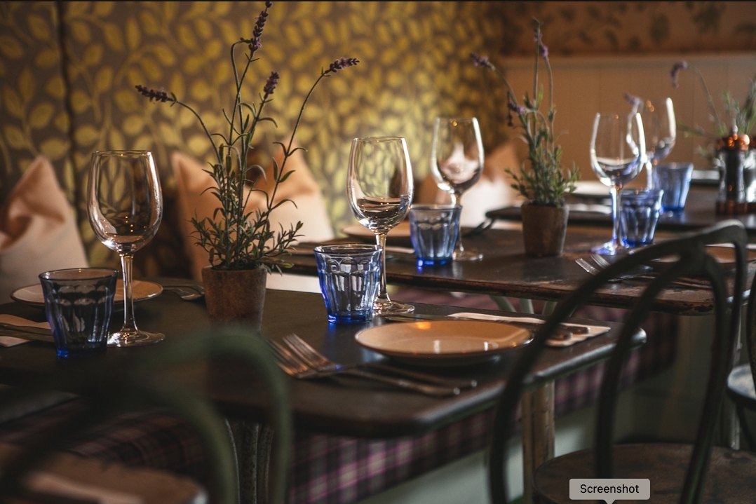 Through the bookcase, up the stairs &amp; down the corridor you'll find Ssshh private dining!

4 Stunning themed dining rooms! Kitchen Room (8) Boardroom Room (14) Garden Room (12) &amp; Clubroom (16)

#euston #kingscross #londonpubs #privatedining #secretlondon #secretdinner