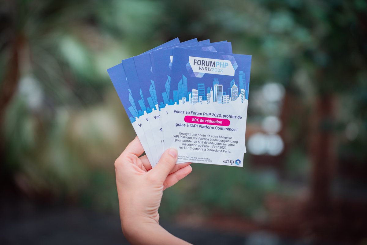 API Platform tweet media