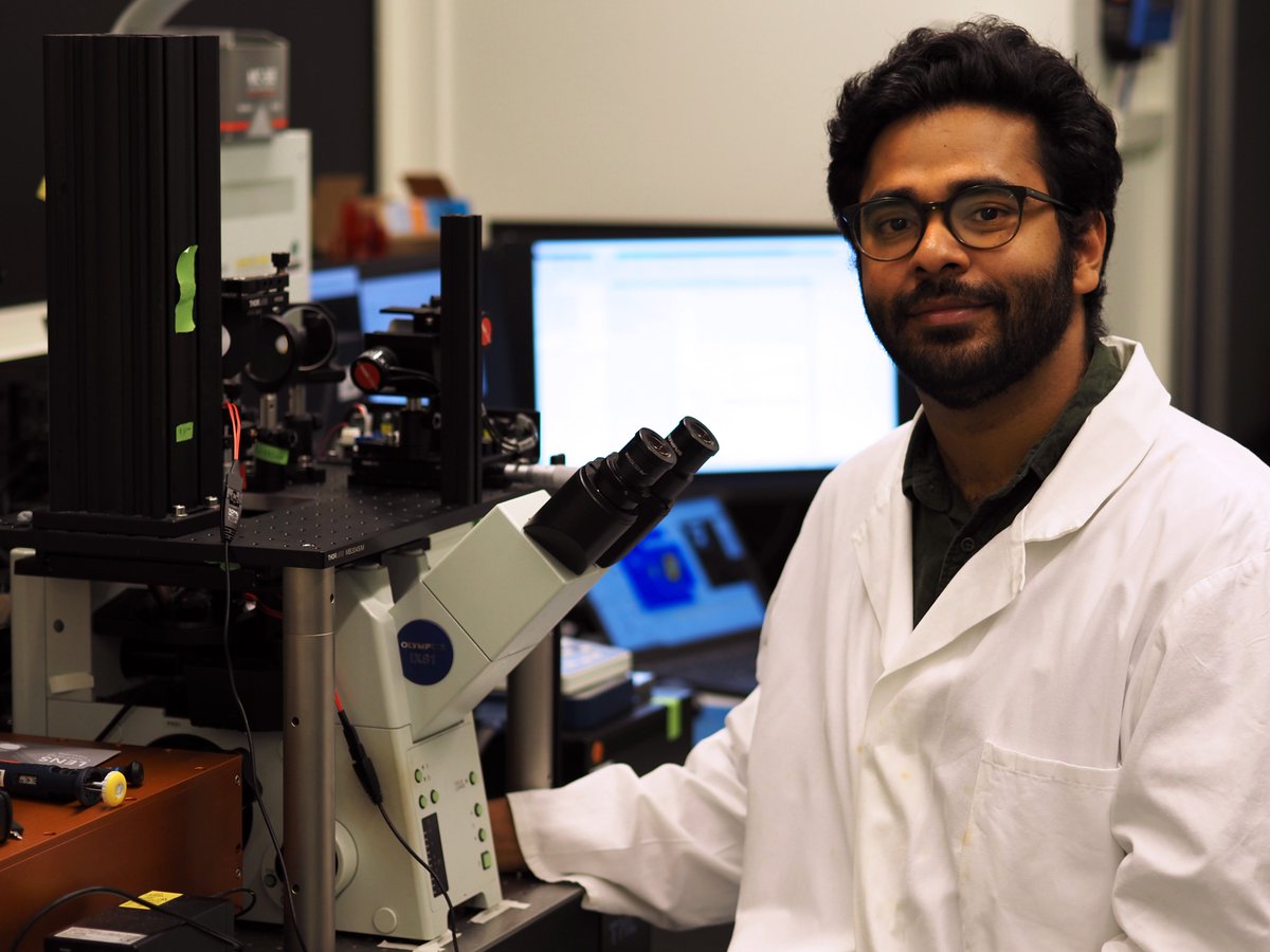 Meet <a href="/bis_was_here/">Abin Biswas</a>, a postdoc with <a href="/SimoneReber/">Simone Reber</a> and <a href="/GuckLab/">GuckLab 🇺🇦</a>. He uses quantitative imaging #Microscopy and in vitro reconstitution experiments #xenopus to understand how complex structures within cells are organised. #PAW_Germany #PostdocAppreciationWeek