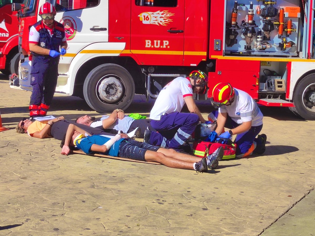 Muy buenas imágenes del simulacro realizado esta semana en Ceuta, en colaboración con el INGESA. 

Gracias a todos los participantes. 
<a href="/Ingesa_Ceuta/">Ingesa_Ceuta</a>