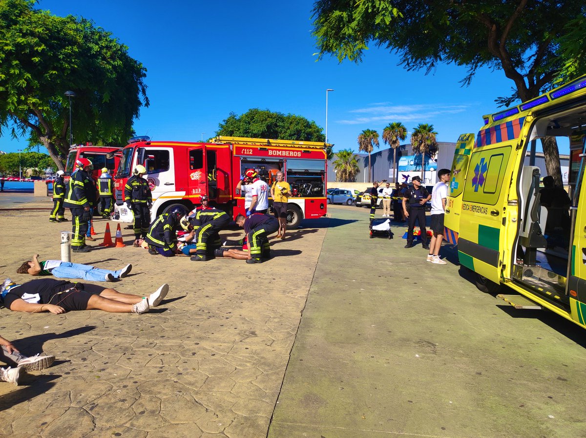 Ambulancias Tenorio ha participado en el simulacro realizado esta semana en Ceuta, en colaboración con el INGESA. 

Gracias a todos los que han hecho posible su éxito. 
<a href="/Ingesa_Ceuta/">Ingesa_Ceuta</a>