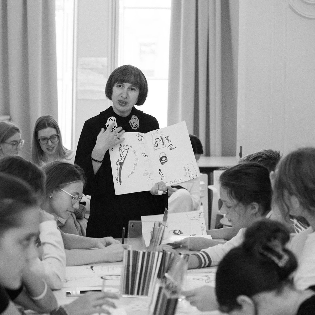 ChildrenHe2376's tweet photo. Creative workshop at the Anne Frank Museum House in Amsterdam 🎨
⠀
Last weekend for our caretakers Arina and Alexandra was busy. The girls visited the interactive creative workshop - " draw a map from the past to the future https://t.co/6rmgTyhKa1