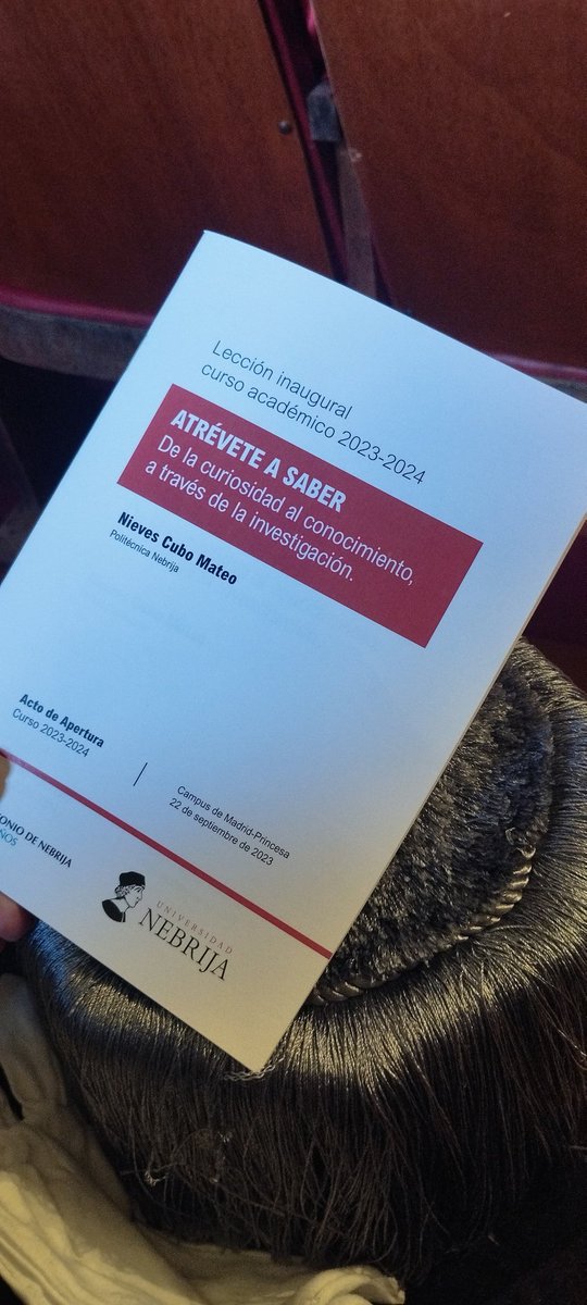 egleeortegaf's tweet photo. Día de inicio del curso 23-24 Profes y alumnos con mucha ilusión 🙂 @FcaNebrija @Nebrija https://t.co/xGQUQPTqSN