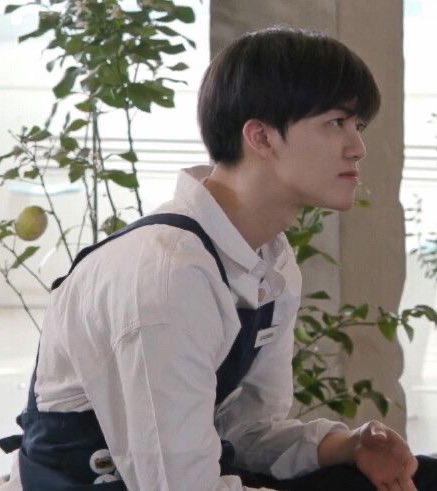 까우 lll tweet media