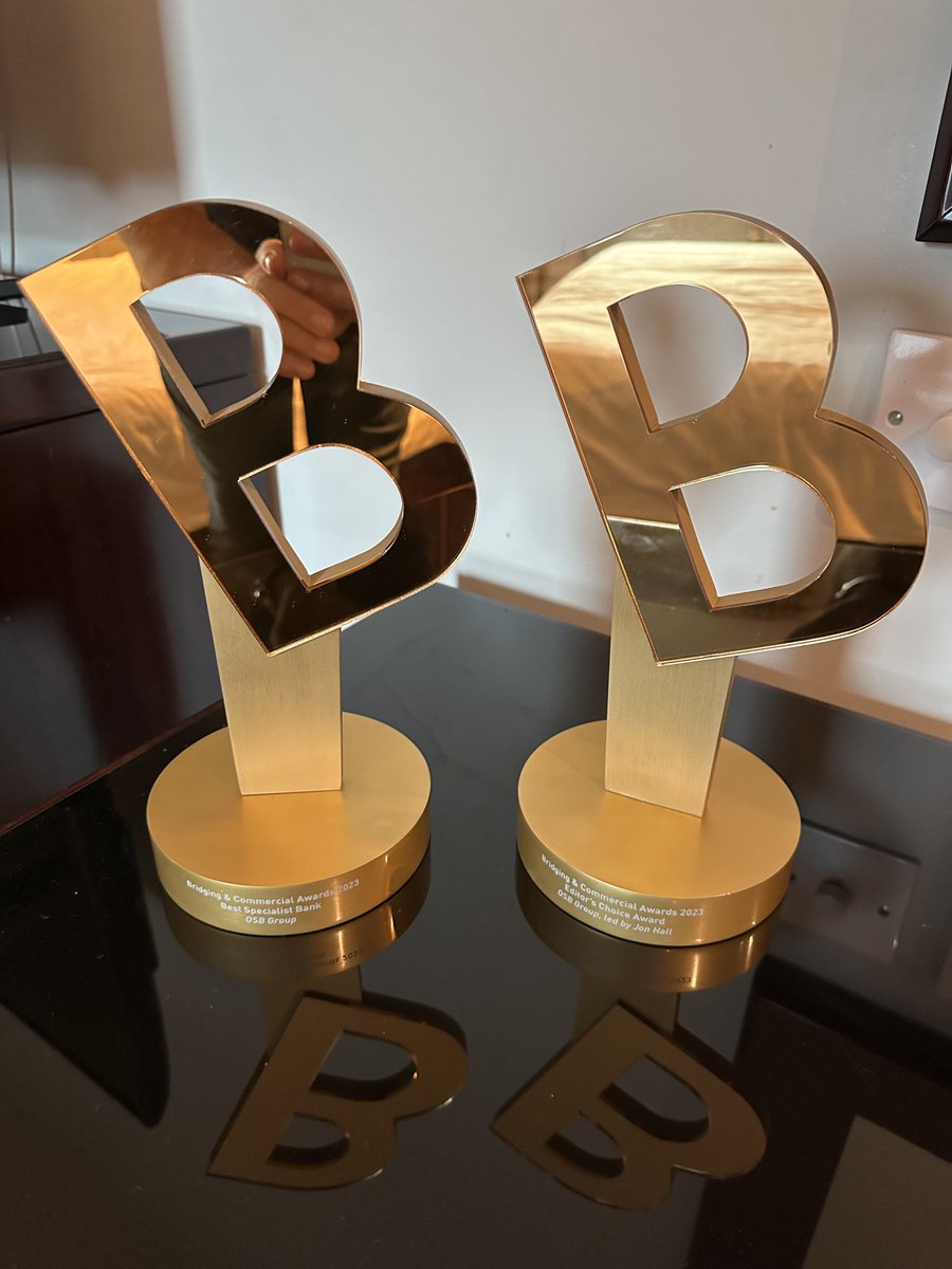 OSBGroupUK's tweet image. WHAT A NIGHT 🏆🏆

We&apos;re delighted to have been named &apos;Best Specialist Bank&apos; at this year&apos;s @BandCNews Awards!

Not only that, we were also presented with the &apos;Editors Choice Award&apos;, chosen by Bridging &amp;amp; Commercial themselves😊

#BCAwards23 #WeAreOSB #winners