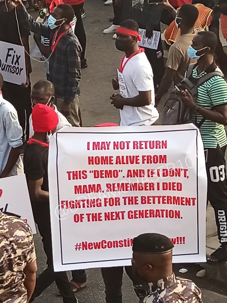 Dereal_ZAMI's tweet photo. Attention Protestors!!
Immediately save images and videos on Google Drive, One Drive, and Cloud.
You can also share them with others back home via WhatsApp while you can.
#OCCUPYJULORBIJOUSE
#WeGoDemonstrate https://t.co/OfLCzwgpFC