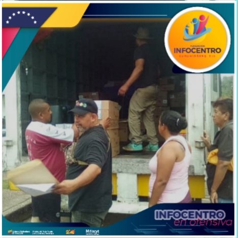 1ama16Emi's tweet photo. Con alegría y entusiasmo la comuna Che Guevara, junto al equipo #CLAP #CC recibió #InfocentroEnOfensiva https://t.co/WvXOtZVFUa