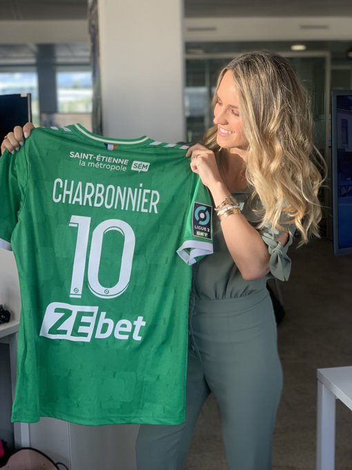 🚨 CADEAU 🚨 L'EDG vous fait gagner un maillot de l'@ASSEofficiel floqué @charbo10 ! 🟢🤩 Pour participer : RT ce post et follow @lequipedegreg ! Bonne chance 🍀 #EDG