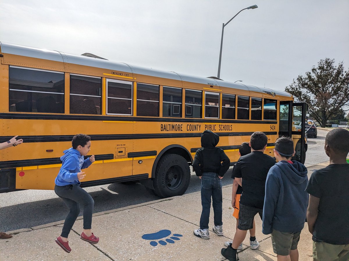 It is a beautiful day for a bus evacuation drill! <a href="/PadoniaPride/">Padonia International Elementary School</a> <a href="/dan_pizzo/">Dan Pizzo</a>