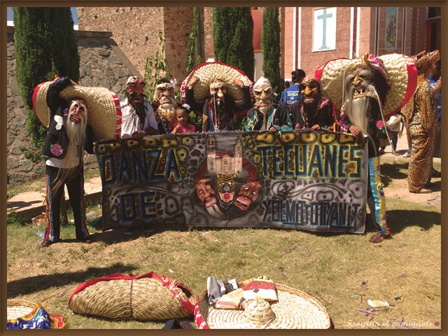 FroyElcaminante's tweet photo. Los Tecuanes son los guardianes de nuestras raíces. Aquí andamos y andaremos con ustedes, mostrando nuestras raíces. Siganme en mi sitio https://t.co/L7ytjTAQ9X y recuerden, soy: "¡Una ventana anuestras raíces!"
🙂😃😁
#Yseguirécaminando #FroylanelCaminante #Tecuanes #Mixteca https://t.co/p1zE6odOYJ
