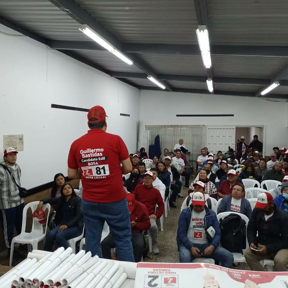 guillermoedil's tweet photo. El apoyo de la comunidad los es todo en esta labor como Edil, trabajar por ustedes es lo que me hace seguir adelante.

Por eso este 29 de octubre marque L81 por Guillermo Bastidas Edil de Bosa y L2 por @VargasSilvaMV

¡Unidos por Bogotá!
¡Unidos por Bosa! https://t.co/O49207IFXq