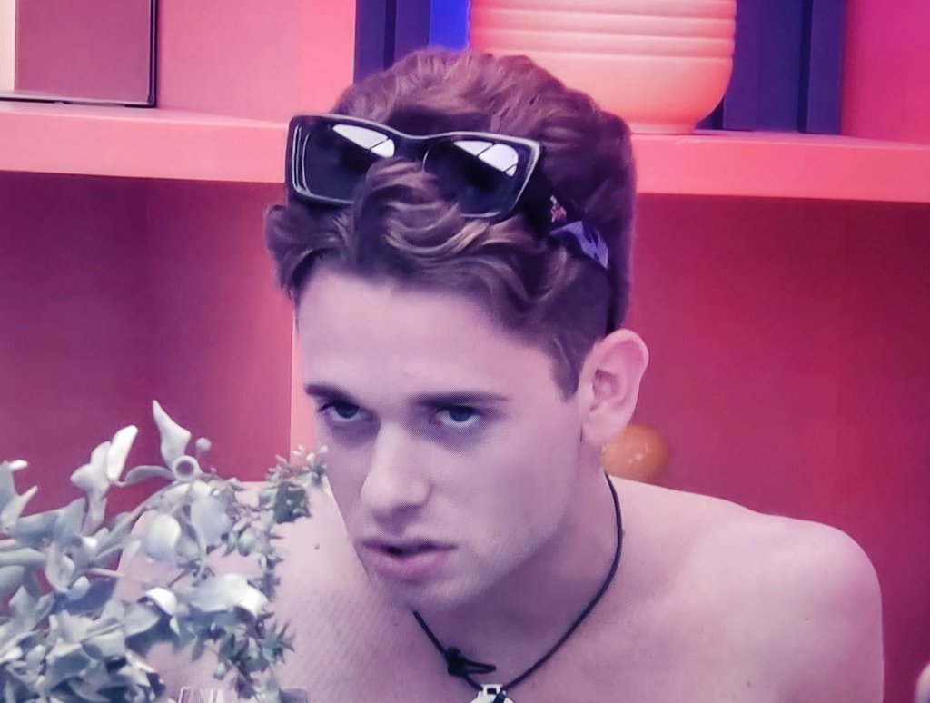 Elegidx's tweet image. Ojalá se pire a su casa el jueves #GHVIP22S