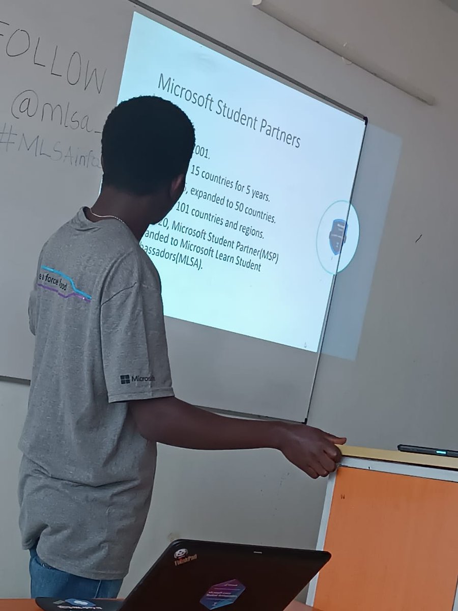 gatere_mark's tweet photo. We are Live [🔴] for the #MLSA info Session at @DeKUTkenya 🔥

By @mlsa_dekut 🚀 

@Ridge_Benson on Stage 🥳

cc: @LucyMutunga_, @marymbaire8 🔥 https://t.co/4II9lktWj0